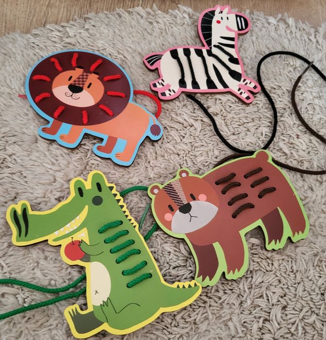 Шнуровка деревянная