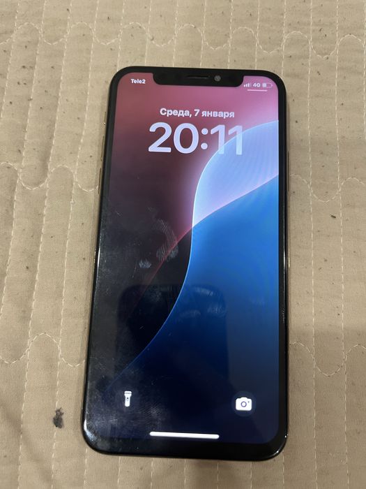 Iphone xs золотистый
