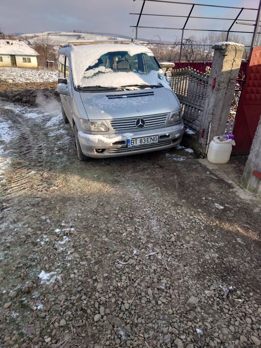 Vând Vito motor 2.2