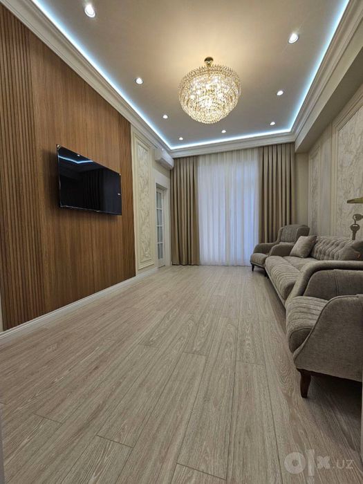 Сдается 3х комнатная квартира в центре| Цум 800$