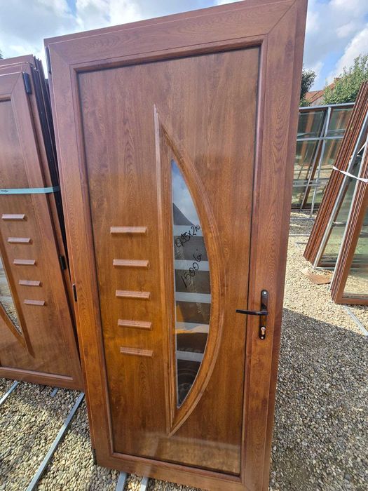 usi maro noi cu  model 1500 lei