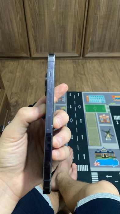 Продам Айфон 14 pro max