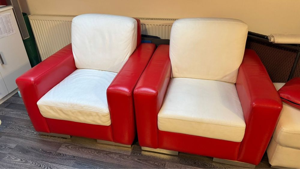 Canapea Extensibila piele naturala, fotolii, tabureti, masuta, perne