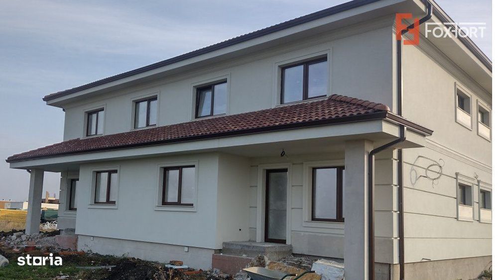 Duplex 5 camere, Sacalaz - Arhitectura moderna