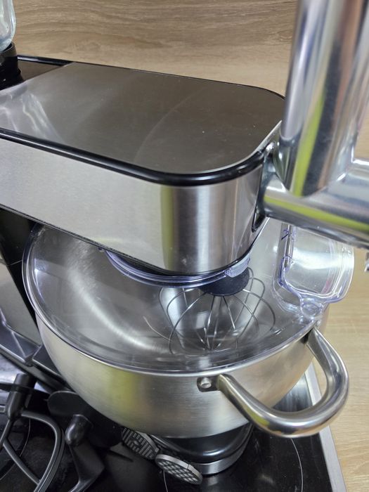 Кухненски робот Royalty line 2800W