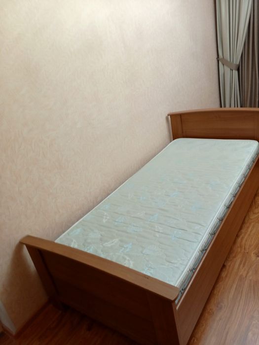Продам кровать в хорошом состоянии.