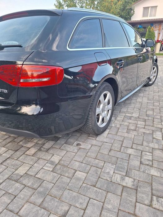 Masina audi a4 b8 2008