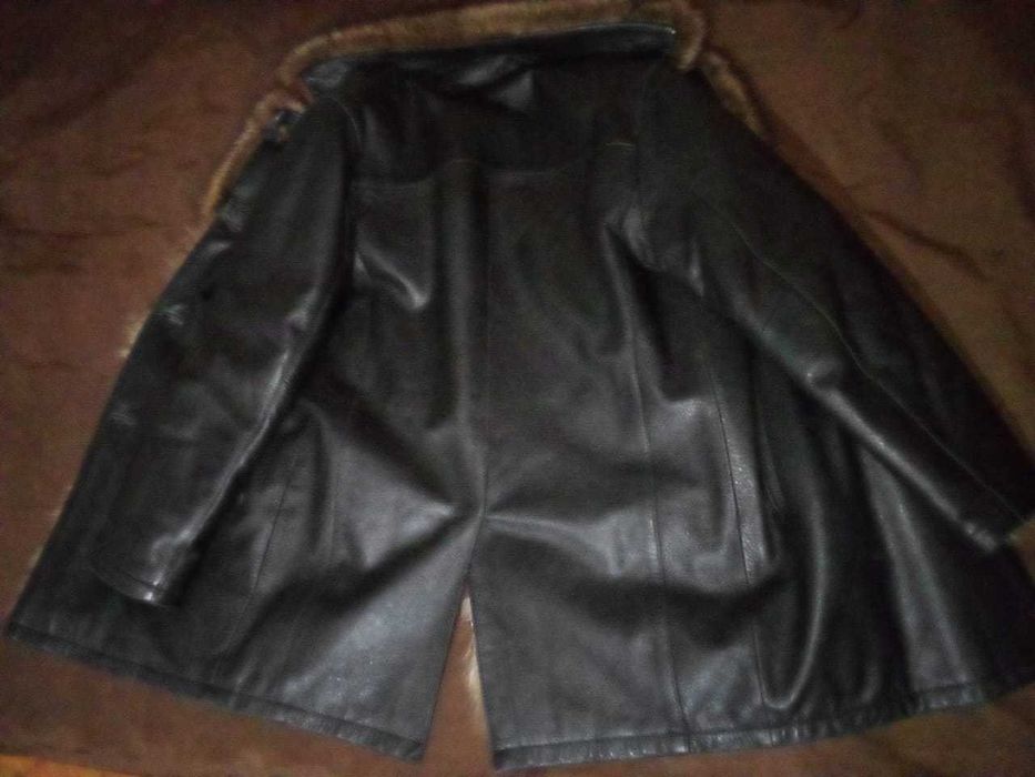 Дублёнка натуральная .