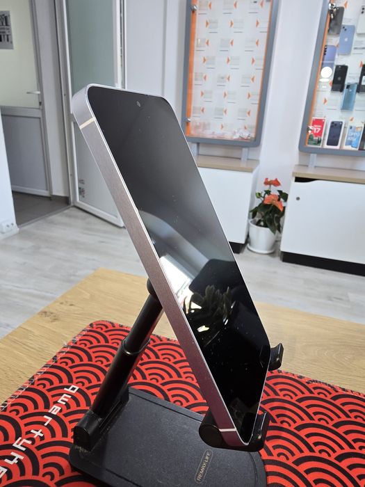 Samsung S25 Ca NOU