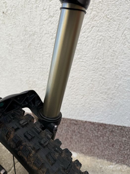 Двукоронна вилка fox 40