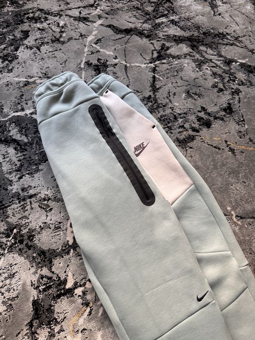 брюки tech fleece