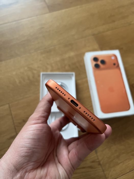 Iphone 17 pro max 2T cosmic orange neverlock