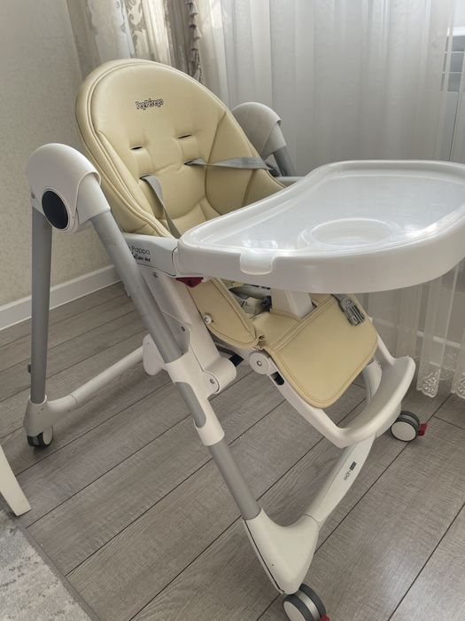 Детский стул для кормления