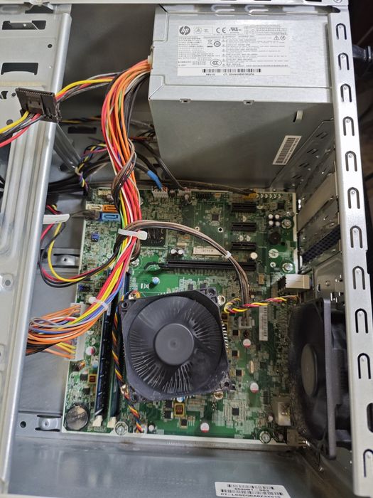 Системный блок + монитор