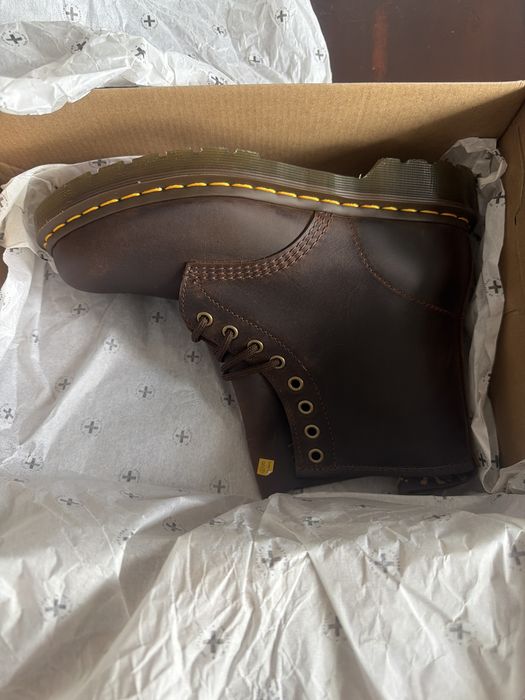 Dr. Martens dark brown crazy horse