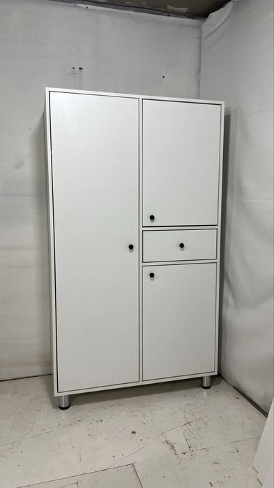 Дизайнерский Шкаф  IKEA