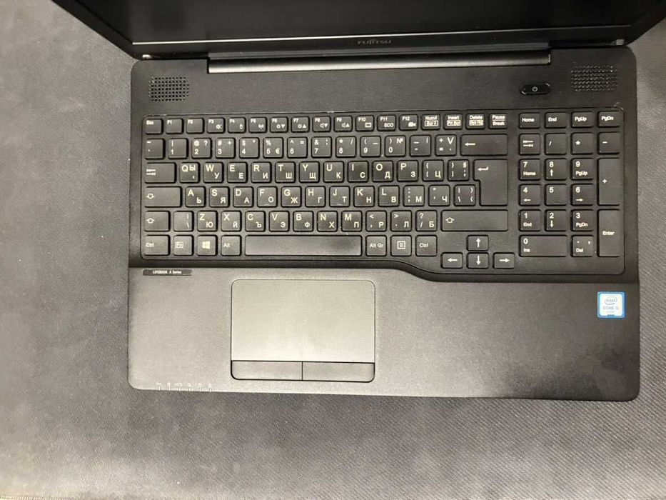 Лаптоп Fujitsu LifeBook A556 - Intel Core i5-6200U 1TB-SSD