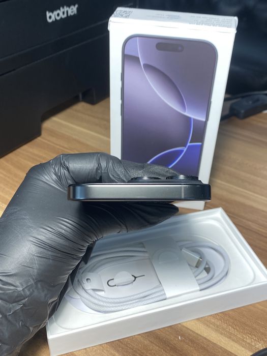 iPhone 16 Pro • 128 GB • Black Titanium / Cod produs: 2833