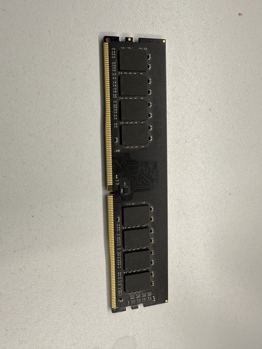 Оперативная память DDR4 4/16gb