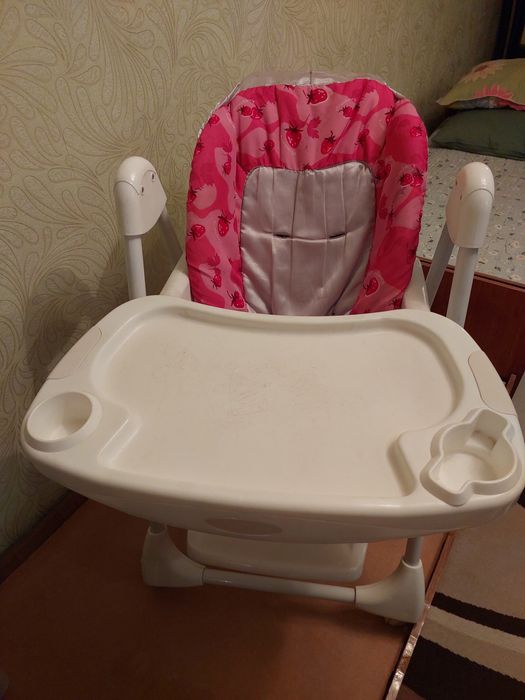 Продам стульчик для кормления