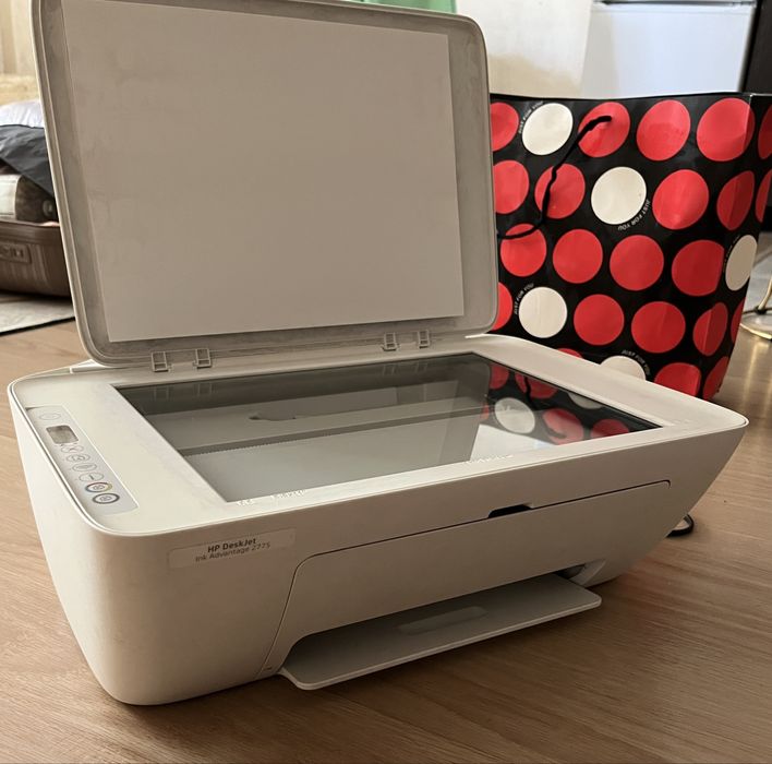 Продается принтер hp deskJet 2775