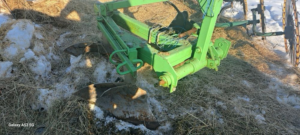 Tractor fiat 45 universal cu plug, freza coasă si grebla