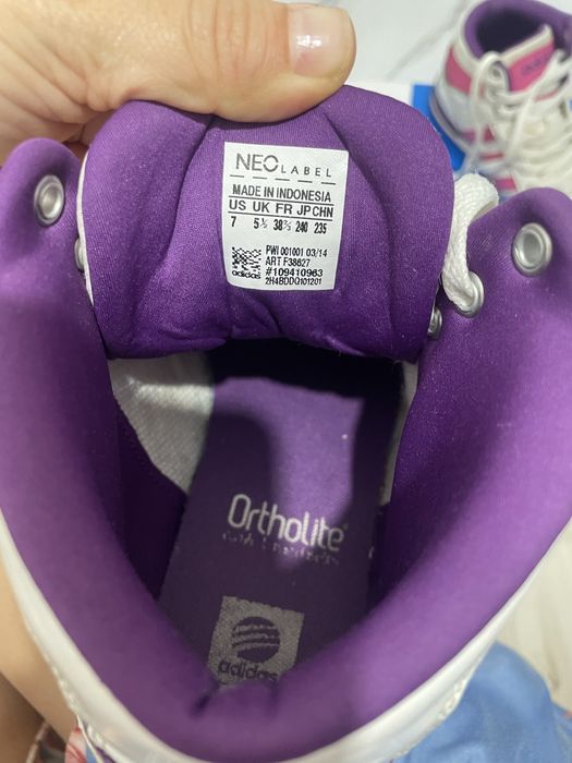 Оригинальные кроссовки adidas