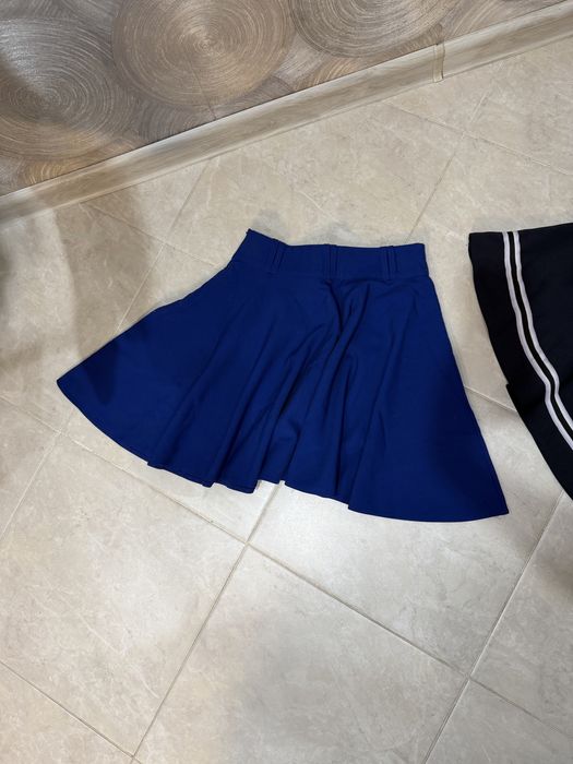 Отдам юбки на девочку