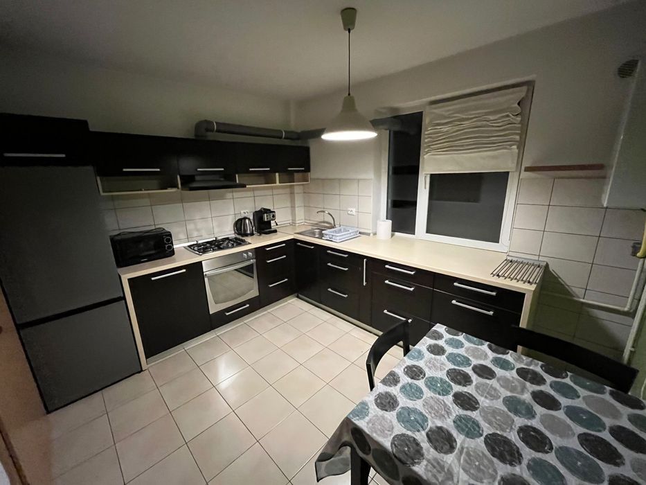 Apartament 2 camere decomandate, de inchiriat in Turnisor