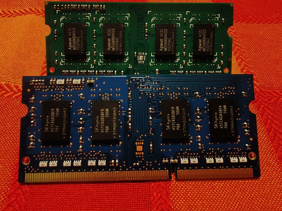 RAM памет DDR3 2x4Gb, лаптоп Dell Intel Core I3