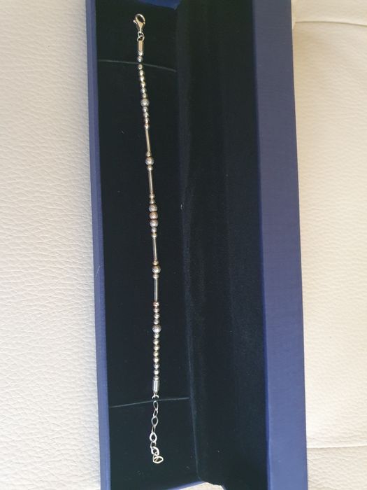 Дамска сребърна гривна