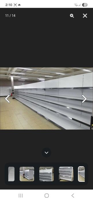 Structură de rafturi comercială