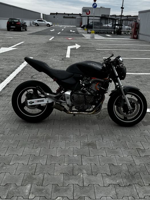 Honda Hornet 600 PC34 Streetfighter