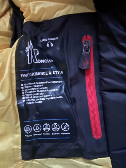 Moncler дамско зимно яке, размер XS, с гъши пух