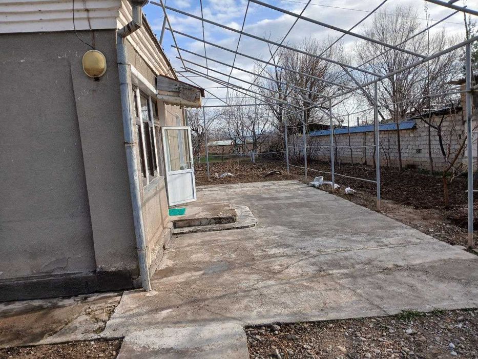 Продаётся участок Город Чирчик орентир Азотчик