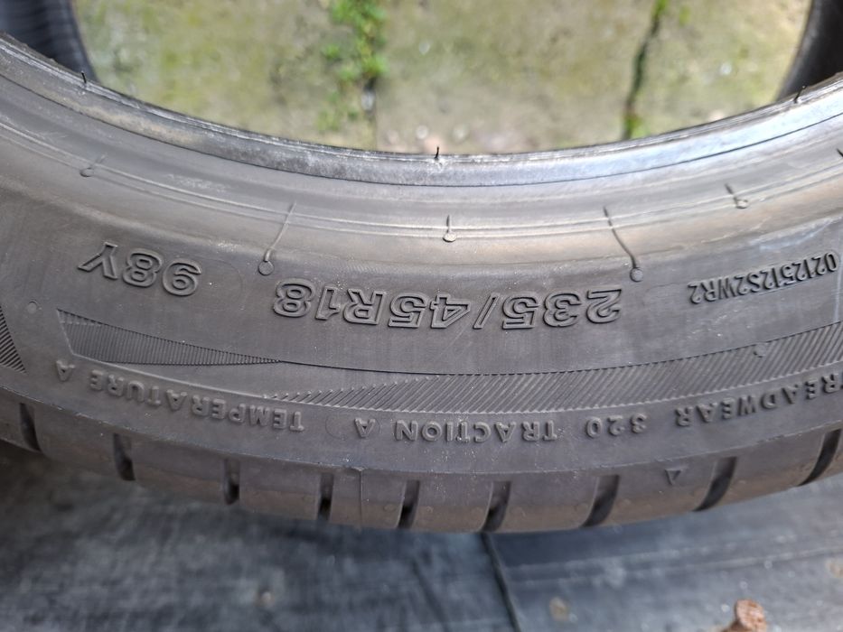 2бр235/ 45/ 18 бриджистон неразличими от новите 2025