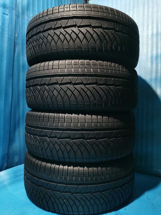 245/45/18 michelin m+s 4 buc