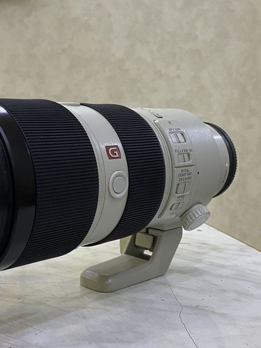 Объектив Sony 70-200