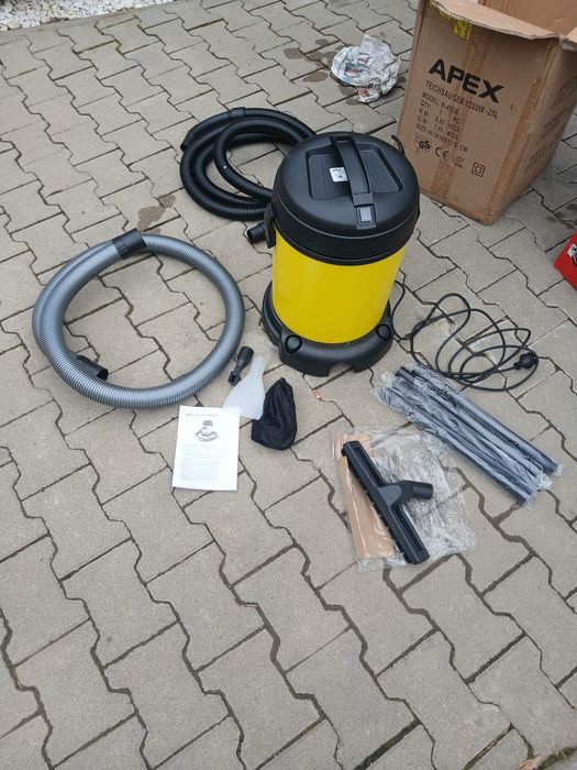 Aspirator de iaz .piscina