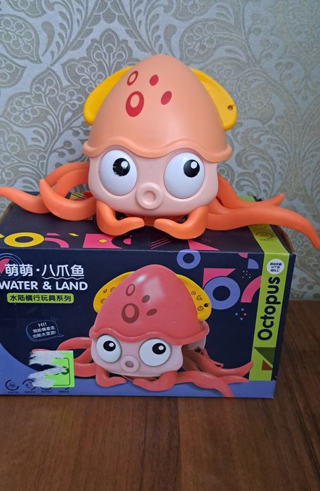 Осьминог заводной , игрушка,  новая.
