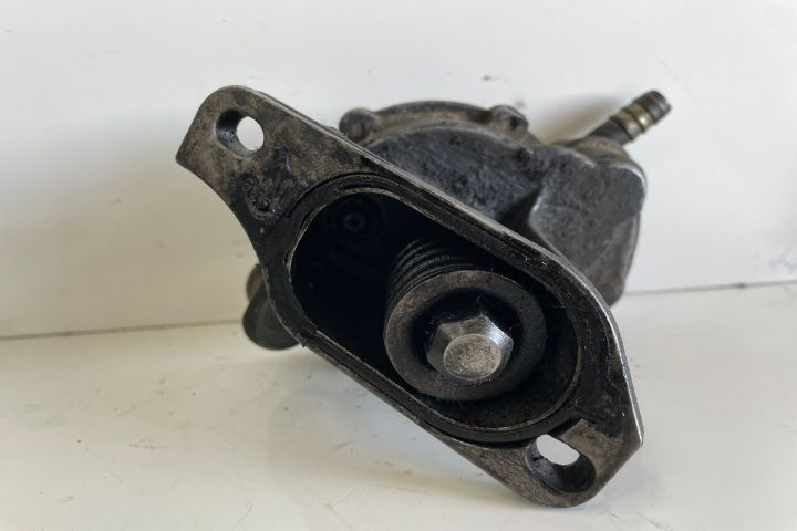 Pompa vacuum 72230012 Volkswagen VW LT35 generatia 2
