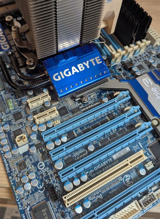 Kit retro intel i7 960 LGA 1366 Noctua Gigabyte  Bundle