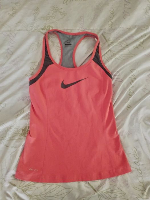 Оригинални  Nike fit,потник и клин