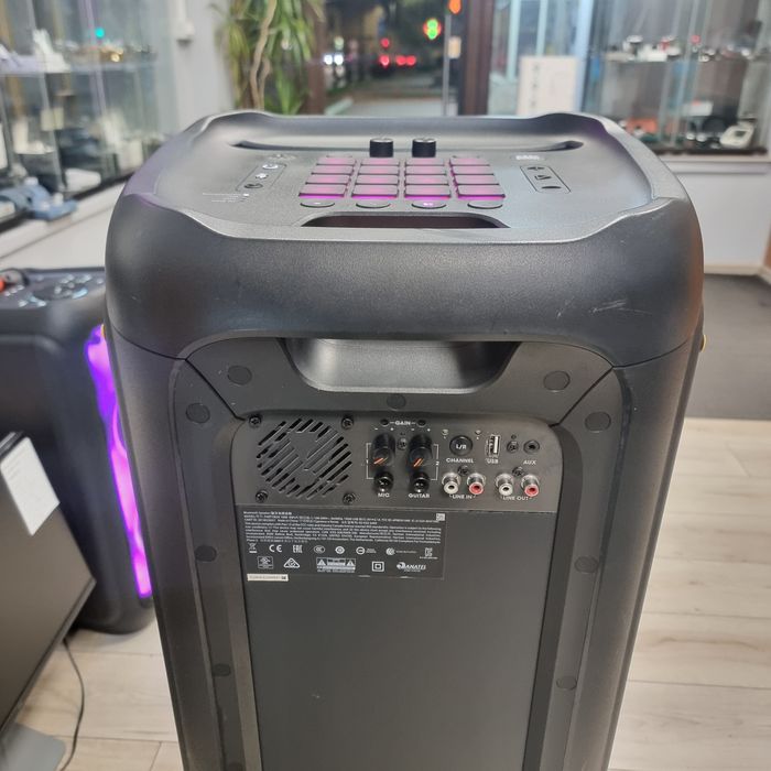 Amanet F28: Boxa JBL PartyBox 1000