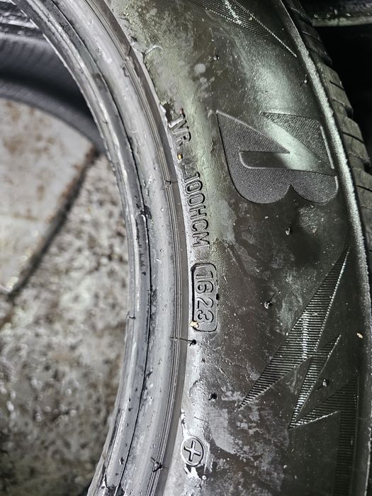 255 50 19 m+s bridgestone