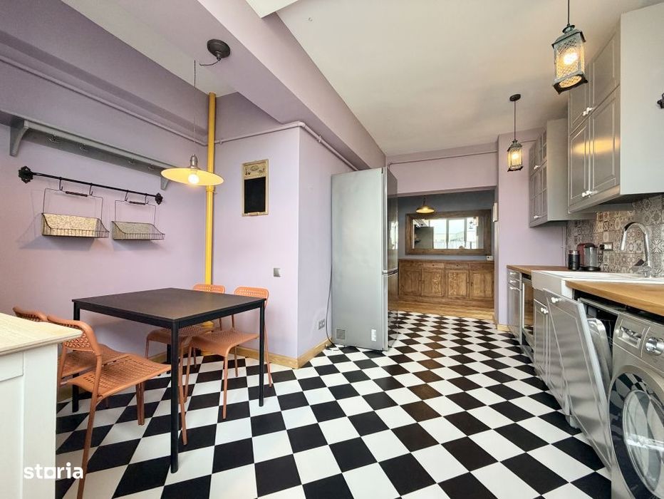 Inchiriere Apartament 3 camere, 117 mp, strada Paris, zona centrala