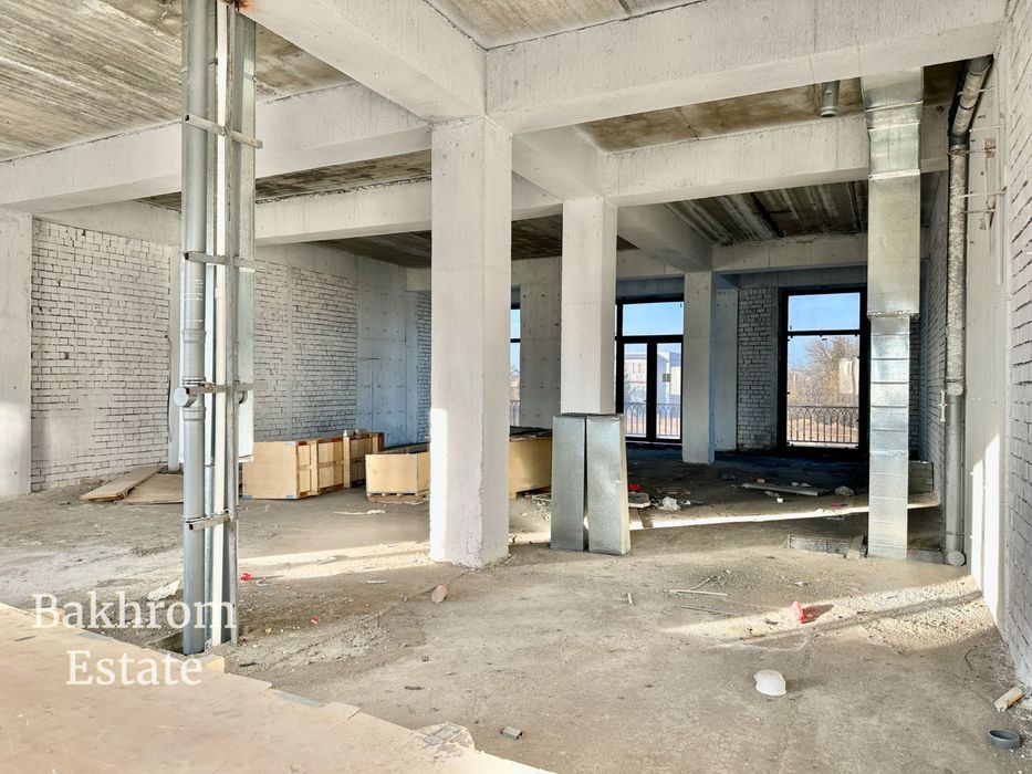 Офис • 202 м² • 4,2 метра до потолка • Юнусабад-12, до метро 100 шагов