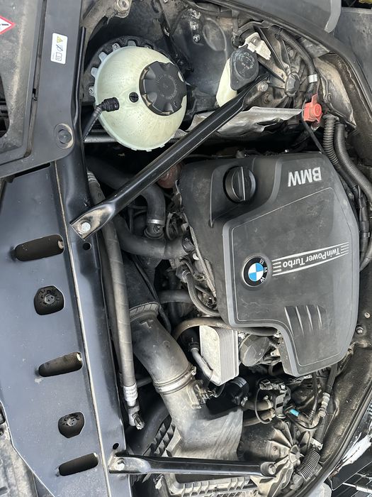 Vand bmw f10 2.0 benzina cu gpl