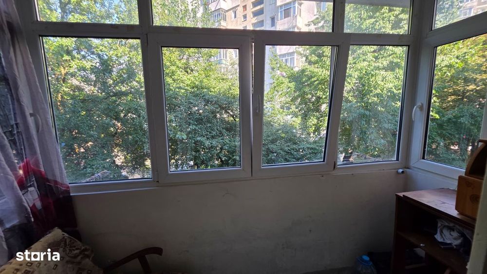 Narcisa-str Bucegi etajul 2-liber