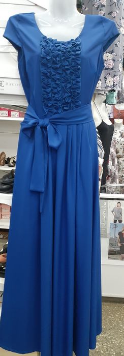 Продам платье новое